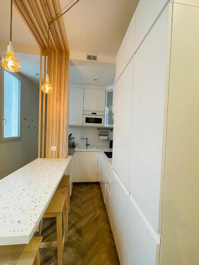 Apartamento Le Nid Douillet De Patricia París Exterior foto